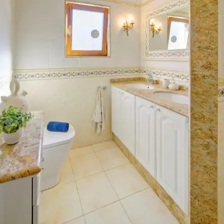 וילה Casa Maakie